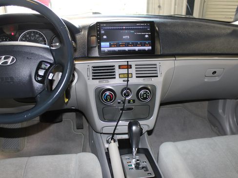 Used 2006 Hyundai Sonata V6 FWD image 13