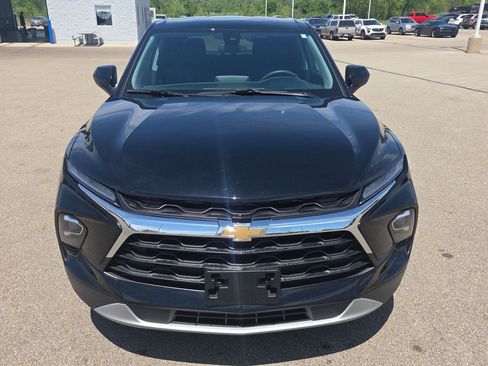 Used 2025 Chevrolet Blazer LT AWD/4WD image 9