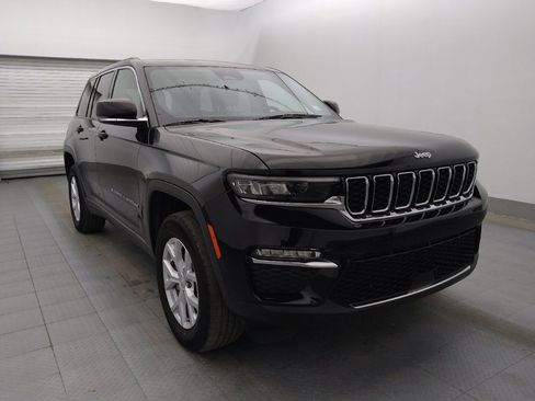 Used 2023 Jeep Grand Cherokee Limited RWD image 13