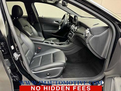 Used 2018 Mercedes-Benz GLA 250 4MATIC image 20