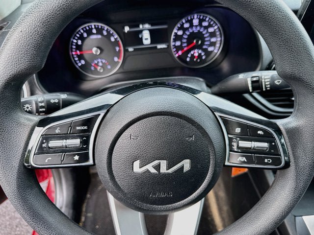 Certified 2023 Kia Forte LXS w/ LXS Technology Package FWD image 11