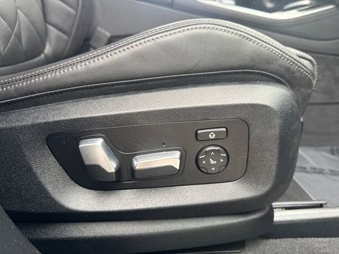 Used 2024 BMW X5 xDrive40i w/ Parking Assistance Package image 16