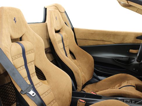 Used 2020 Ferrari 488 Pista Spider image 23