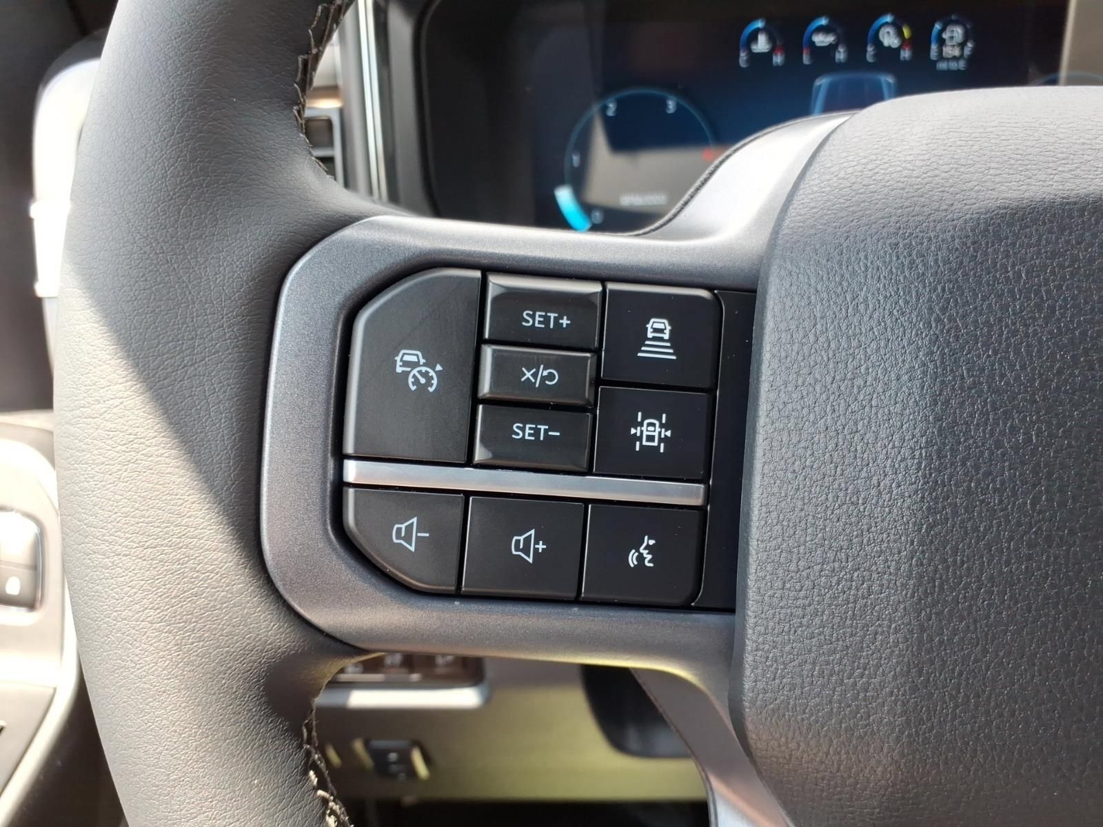 New 2026 Ford F250 Lariat w/ Lariat Premium Package AWD/4WD image 19