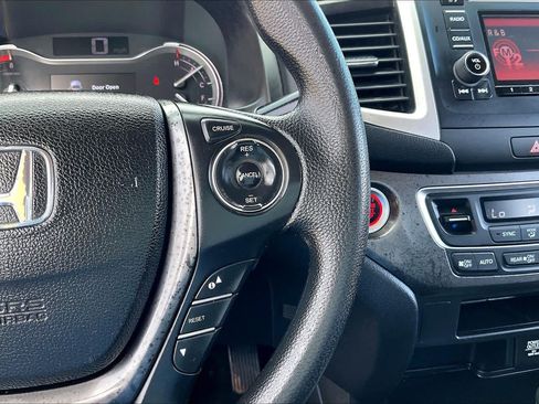 Used 2018 Honda Ridgeline Sport image 22