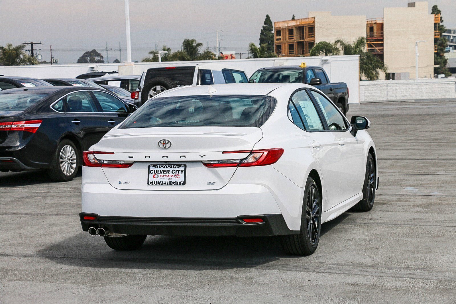 New 2026 Toyota Camry SE FWD image 9