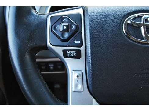 Used 2014 Toyota Sequoia Platinum AWD/4WD image 15
