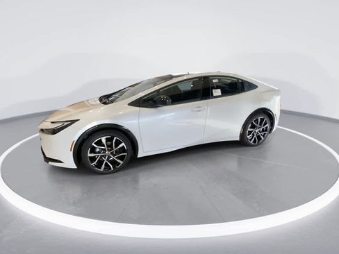 New 2026 Toyota Prius XSE image 4