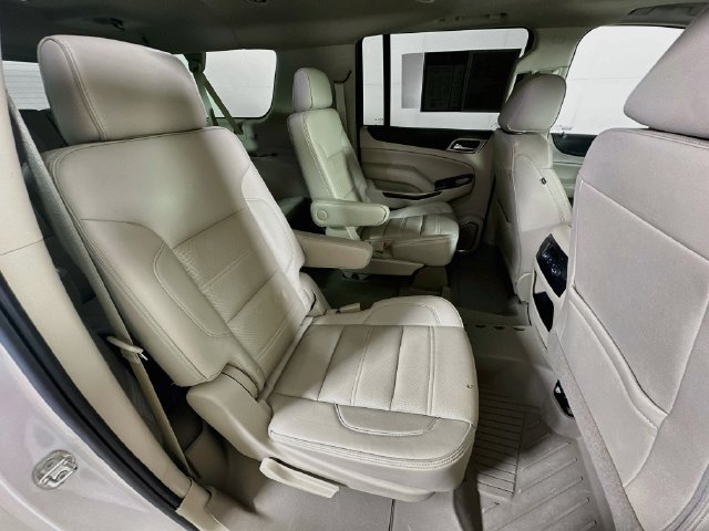 Used 2020 GMC Yukon XL Denali w/ Denali Premium Package AWD/4WD image 36