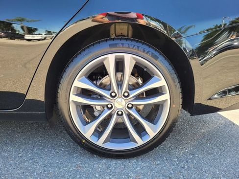 Used 2020 Chevrolet Malibu Premier FWD image 37