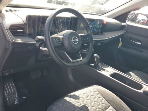 New 2026 Nissan Kicks SV FWD image 9