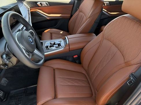 Used 2026 BMW X5 xDrive50e w/ M Sport Package image 20