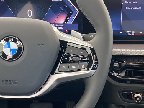 Used 2025 BMW 330i xDrive Sedan w/ Convenience Package image 30