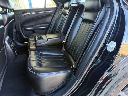 Used 2023 Chrysler 300 S RWD image 31