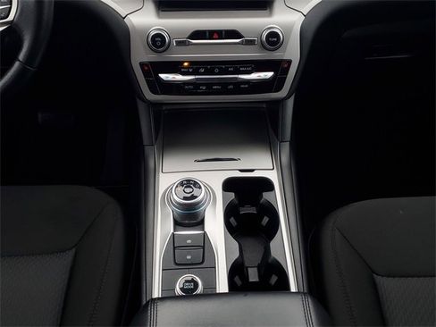 Certified 2023 Ford Explorer XLT image 29