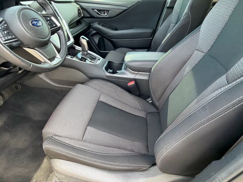 Used 2023 Subaru Outback Premium image 18