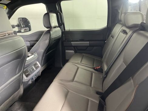 Used 2025 Ford F150 Lariat w/ Equipment Group 501A Mid image 18