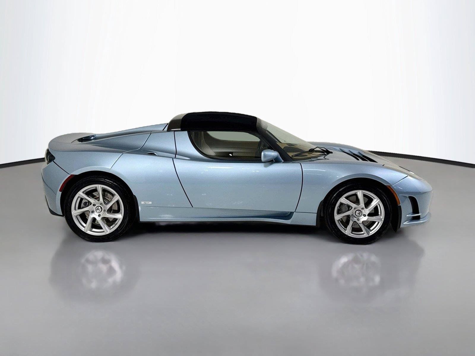 Used 2011 Tesla Roadster Sport RWD image 39