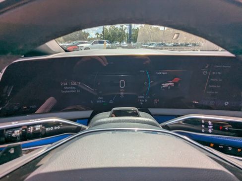 Used 2025 Cadillac Optiq Sport 2 AWD/4WD image 2