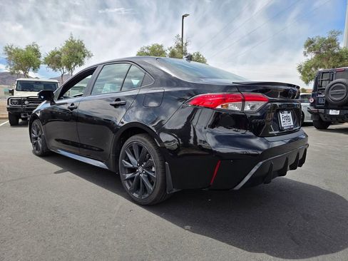 Used 2024 Toyota Corolla SE FWD image 4