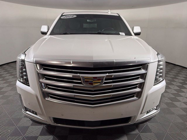 Used 2019 Cadillac Escalade ESV Platinum AWD/4WD image 10