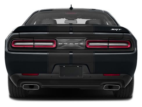 Used 2016 Dodge Challenger SRT w/ Technology Group image 5