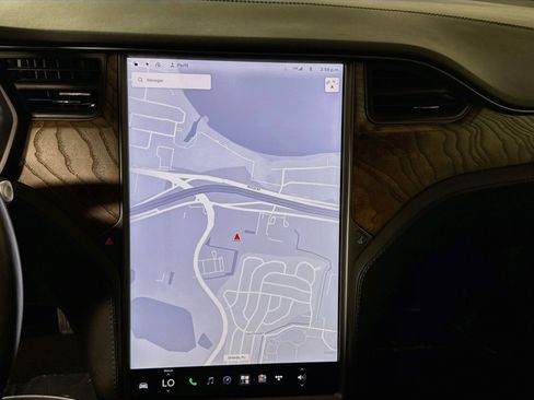 Used 2020 Tesla Model S Long Range AWD/4WD image 18