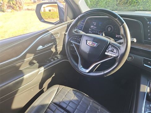 Used 2023 Cadillac Escalade Sport Platinum image 18