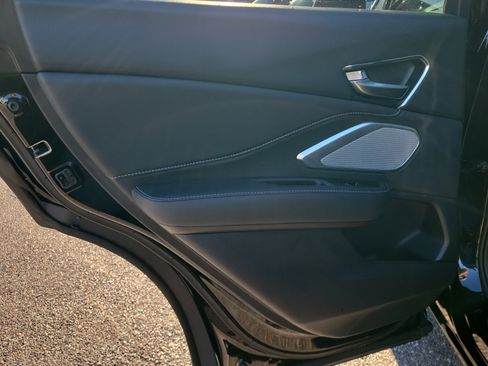 Used 2022 Acura RDX FWD w/ Technology Package image 11