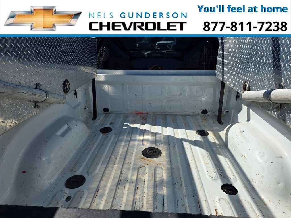 Used 2022 RAM 2500 Big Horn w/ Big Horn Silver Edition AWD/4WD image 11