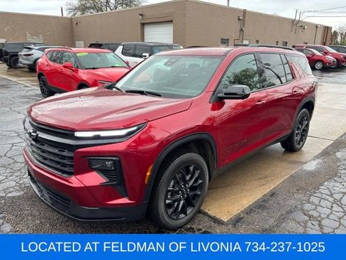 Certified 2024 Chevrolet Traverse LT w/ Midnight/Sport Edition AWD/4WD image 1