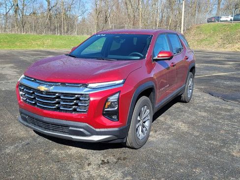 New 2026 Chevrolet Equinox LT w/ Safety and Technology Package FWD image 5