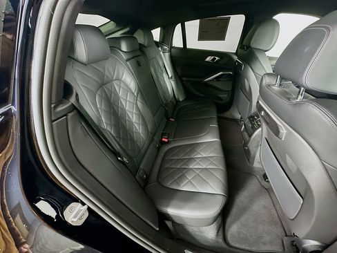 Used 2026 BMW X6 xDrive40i image 35