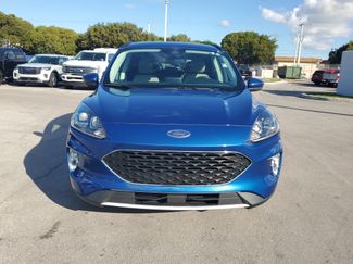 Used 2022 Ford Escape SEL w/ Technology Package video 2