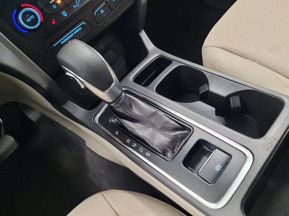 Used 2019 Ford Escape SE FWD image 26