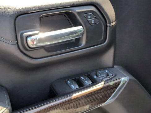 Used 2019 Chevrolet Silverado 1500 LT w/ All-Star Edition RWD image 15
