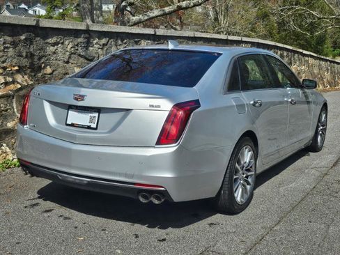 Used 2018 Cadillac CT6 Luxury image 9