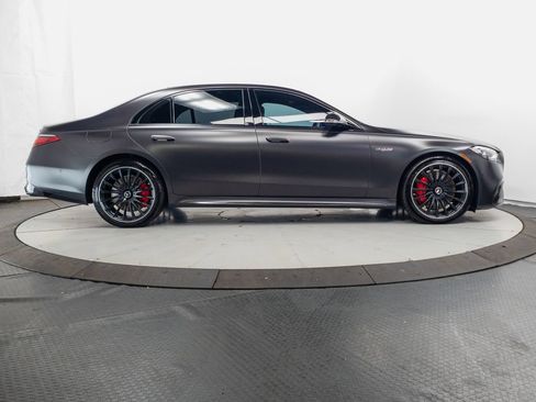 Used 2024 Mercedes-Benz S 63 AMG S image 38