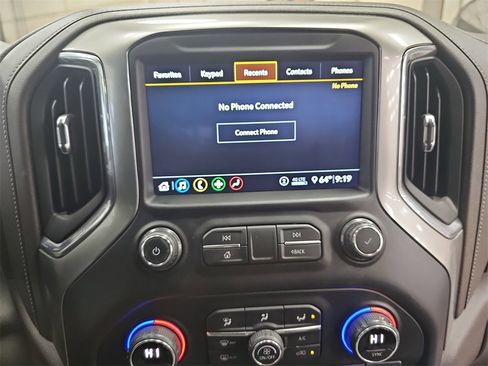 Used 2020 Chevrolet Silverado 1500 LT image 19