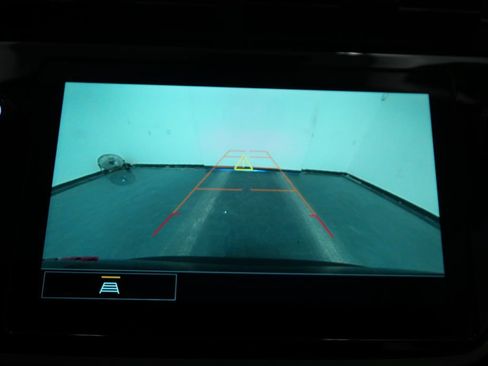 Used 2023 Chevrolet Bolt EUV LT w/ Convenience Package FWD image 38