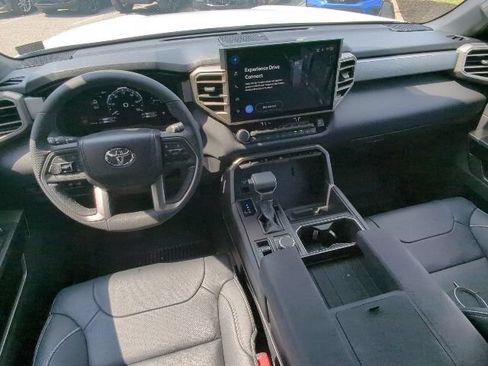 Used 2026 Toyota Tundra Limited AWD/4WD image 16