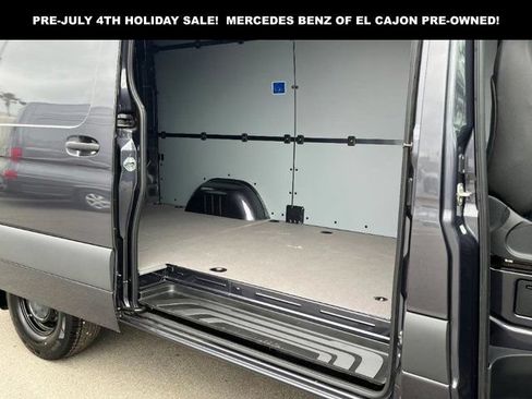 New 2024 Mercedes-Benz Sprinter 2500 image 25