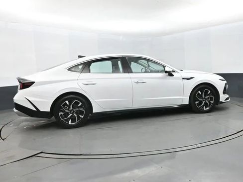 Used 2024 Hyundai Sonata SEL image 4