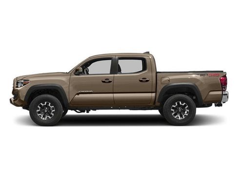 Used 2017 Toyota Tacoma TRD Off-Road w/ Tow Package (A/T) AWD/4WD image 6
