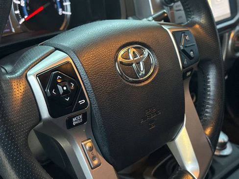 Used 2018 Toyota 4Runner SR5 image 29