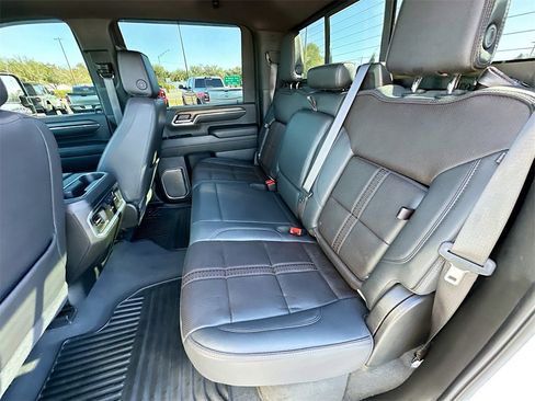 Certified 2024 Chevrolet Silverado 3500 High Country w/ High Country Premium Package image 26