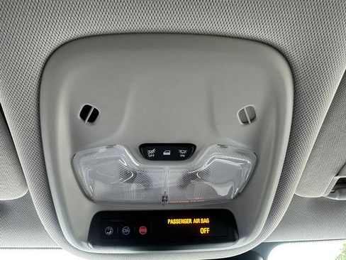 Used 2023 Chevrolet TrailBlazer LT w/ Convenience Package image 22