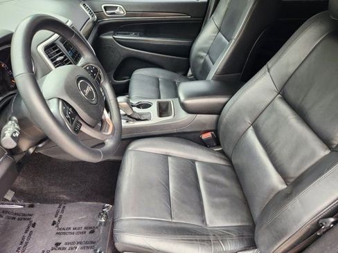 Used 2018 Jeep Grand Cherokee Limited image 4