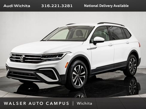 Used 2024 Volkswagen Tiguan S image 1