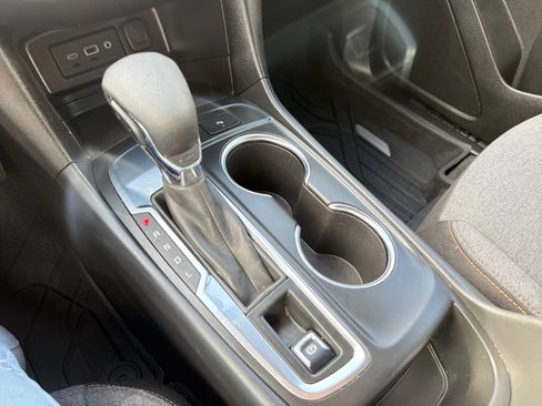 Used 2024 Chevrolet Equinox LT w/ LPO, Floor Liner Package image 17